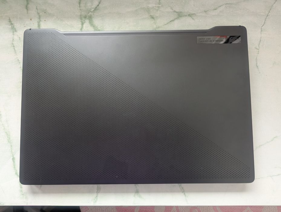 ASUS ROG Zephyrus G14