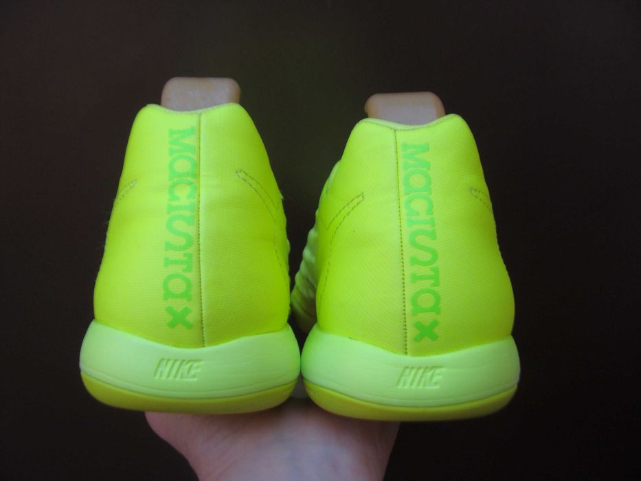 44/28 см Nike Jr Magista кроссовки кожаные оригинал