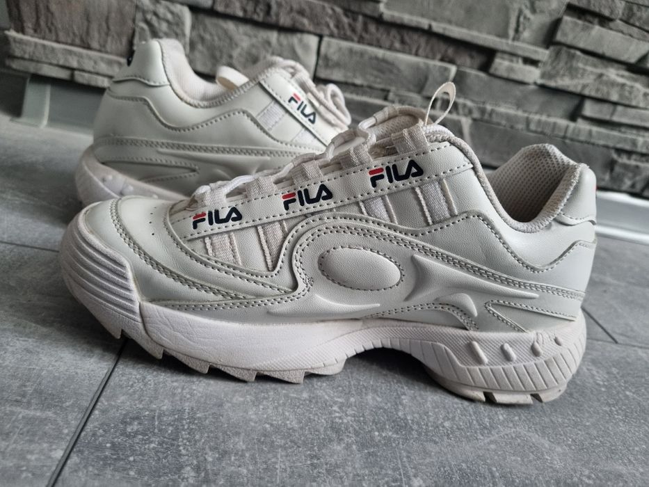 Fila białe buty sportowe