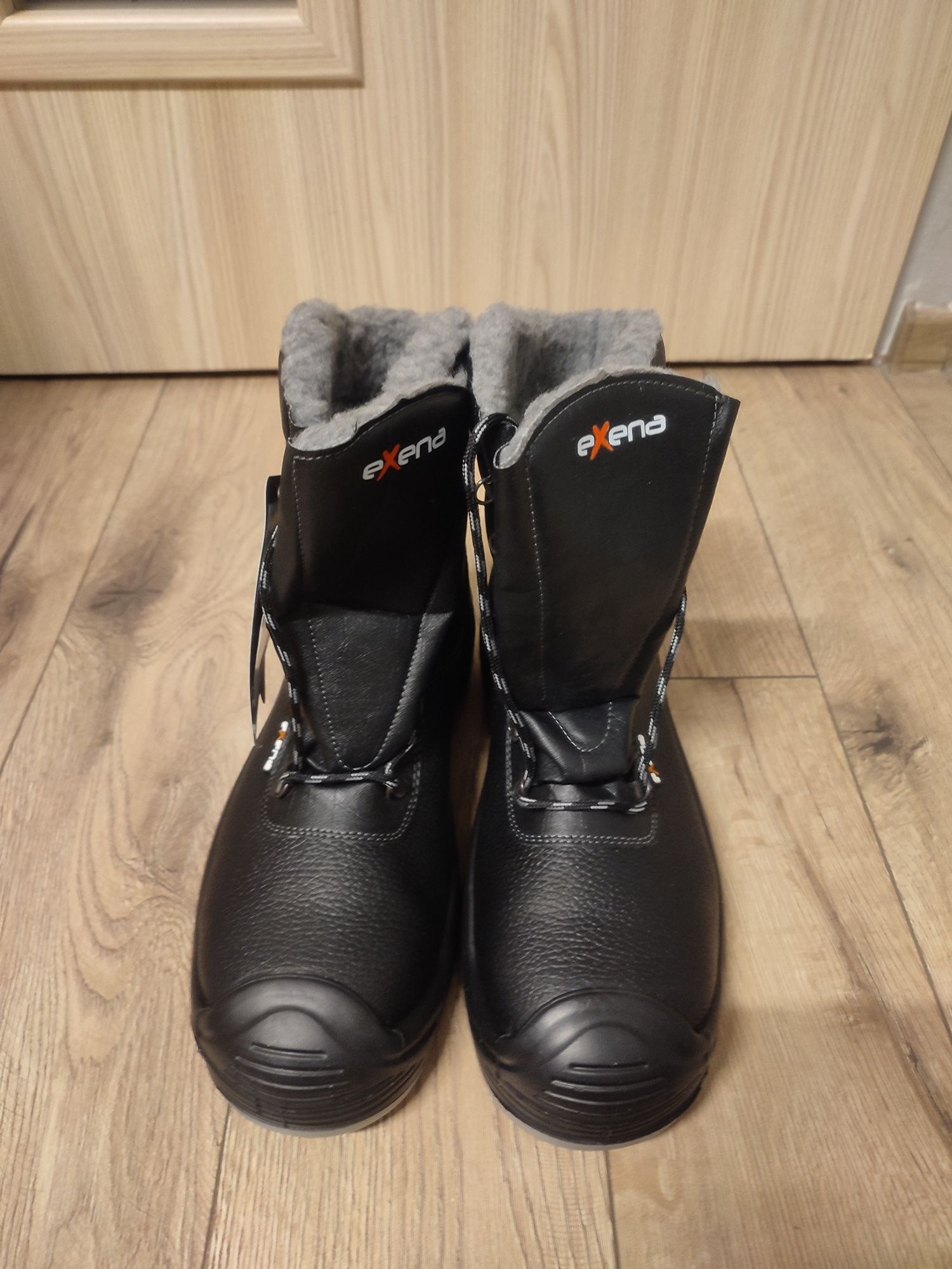 Buty. Obuwie robocze, trzewik ocieplany EXENA TORONTO S3 R.45