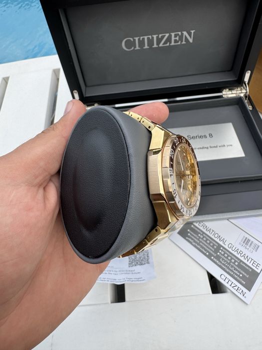 CITIZEN NB6032-53P Series 8 GMT 880