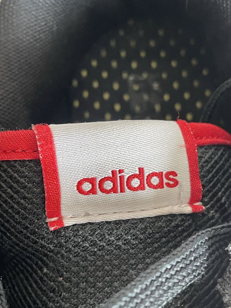 Tenis Adidas sapatilhas