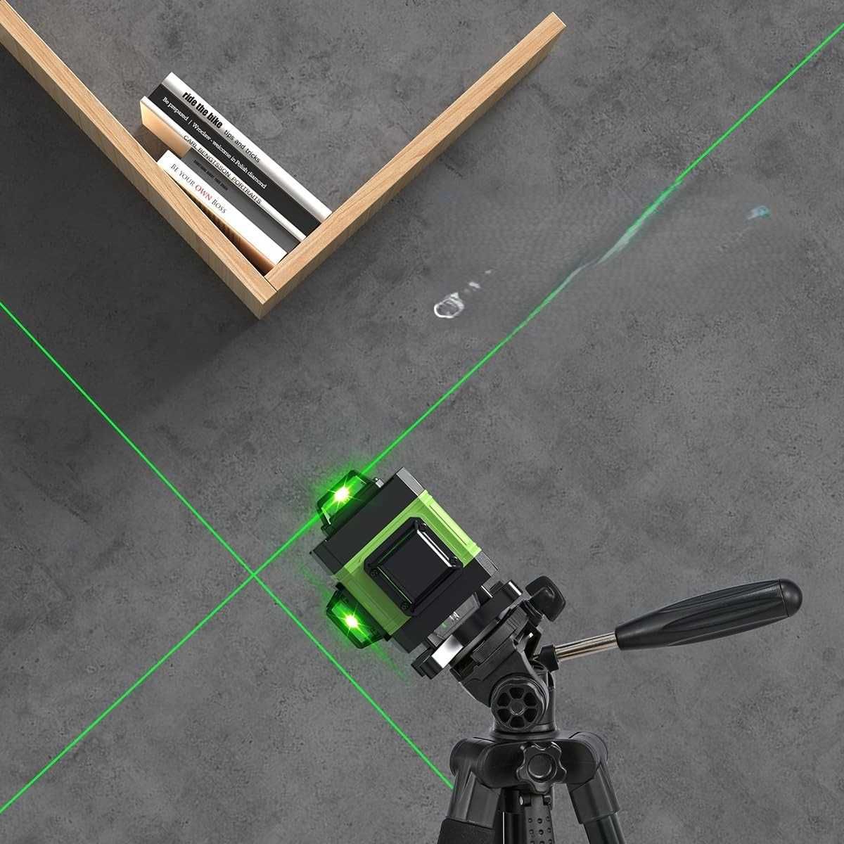Laser krzyżowy 4D 16-liniowy ze statywem , zdalne sterowanie, zielony