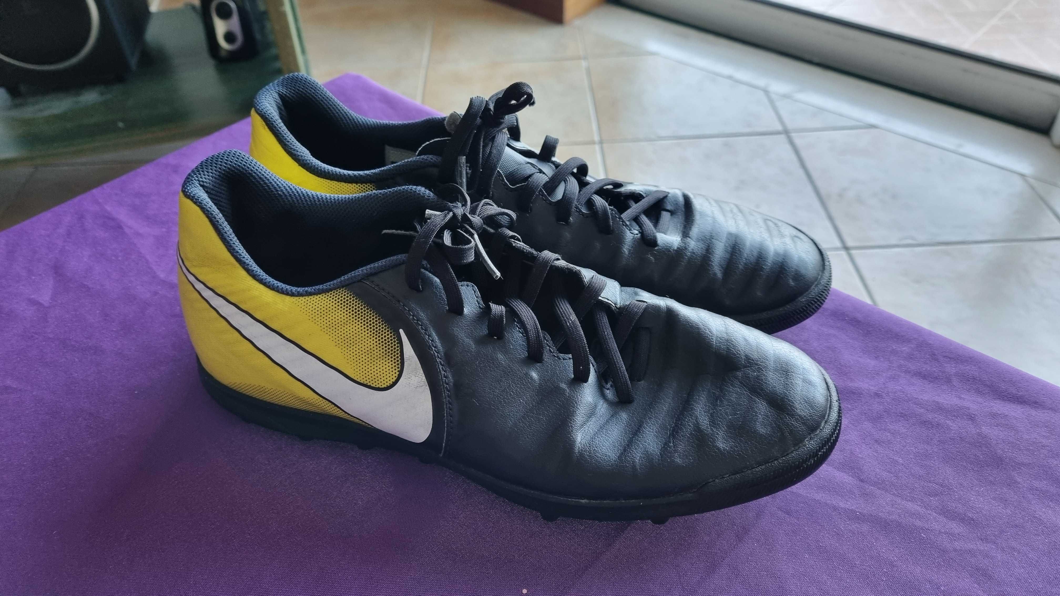 Sapatilhas Nike Tiempo X 43 - Sintético, Relva Artificial
