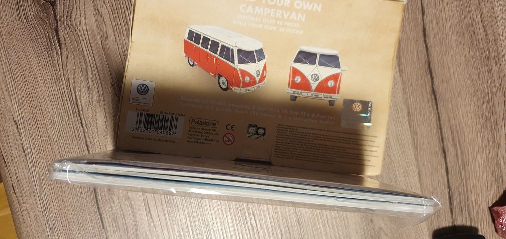 Model VolksWagen VW Camper van 3D do ułożenia NOWY !