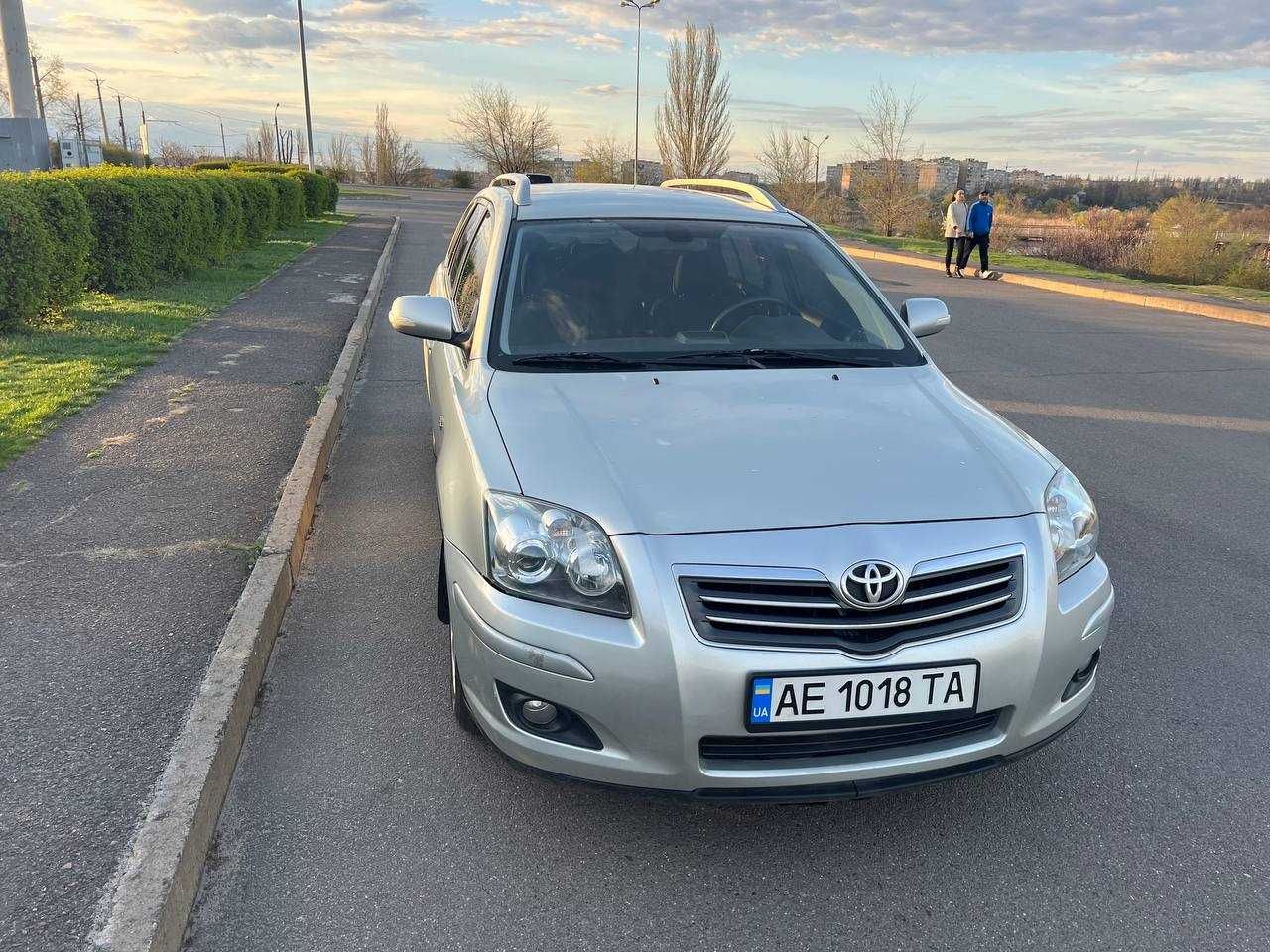 Toyota Avensis t25 2006 р.в.  Універсал 2.2 дизель