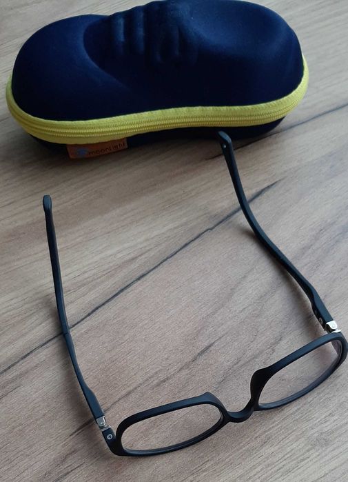 Okulary dziecięce stan idealny