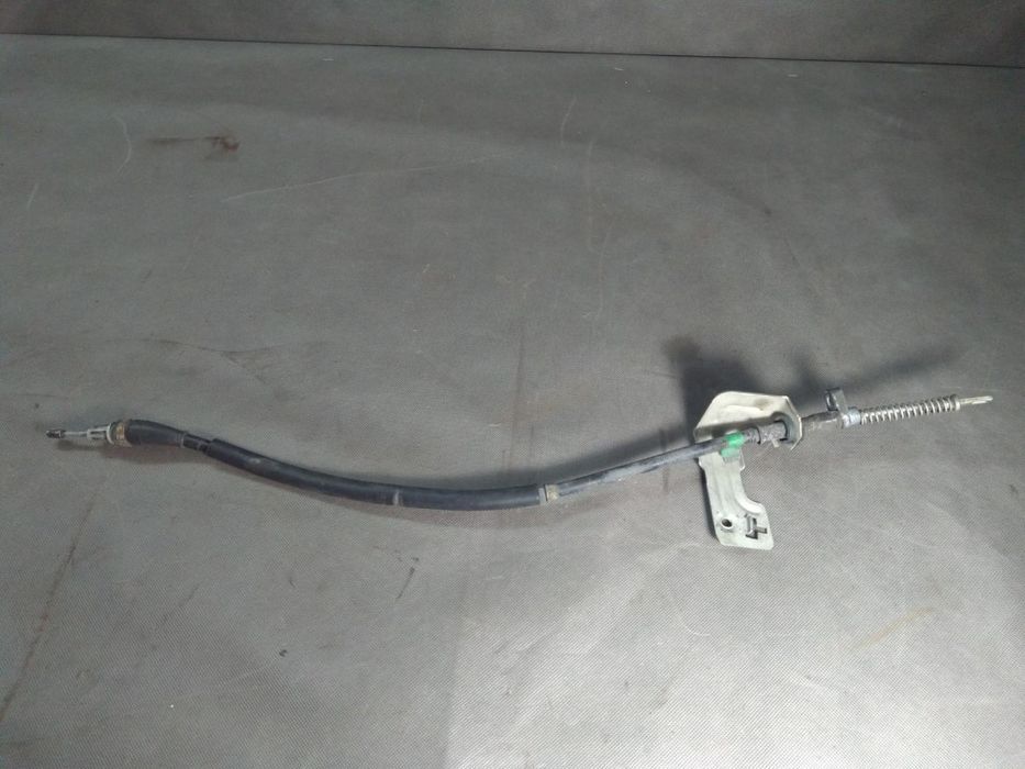 Dodge Challenger Charger 15+ linka hamulca ręcznego lewa