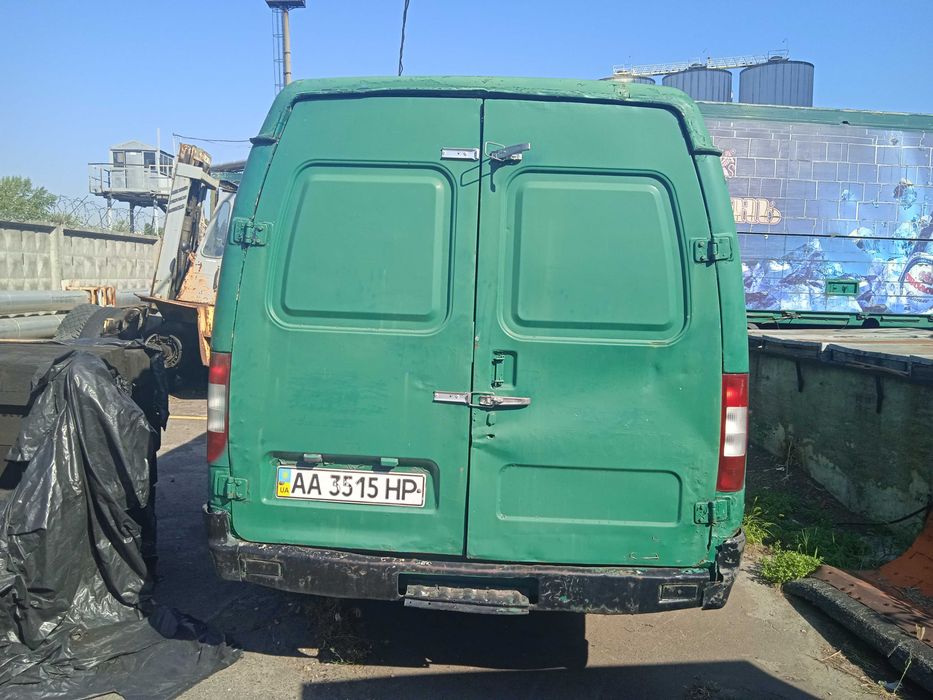 Вантажний фургон автомобіль Газель АА3515НР.