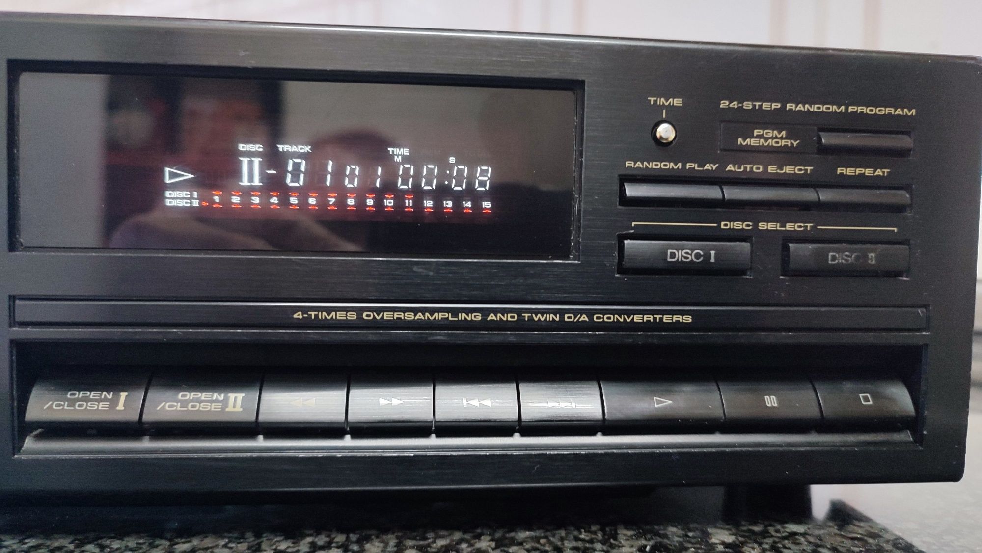 Leitor Pioneer de CD duplo