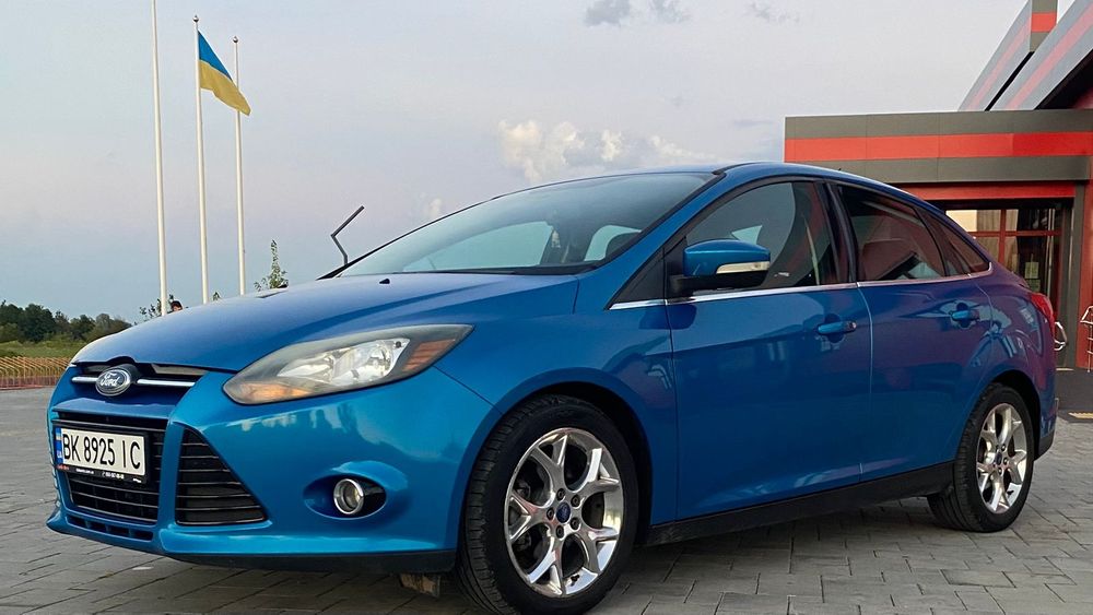 Ford Focus  Titanium  муз. с-ма "Sony"