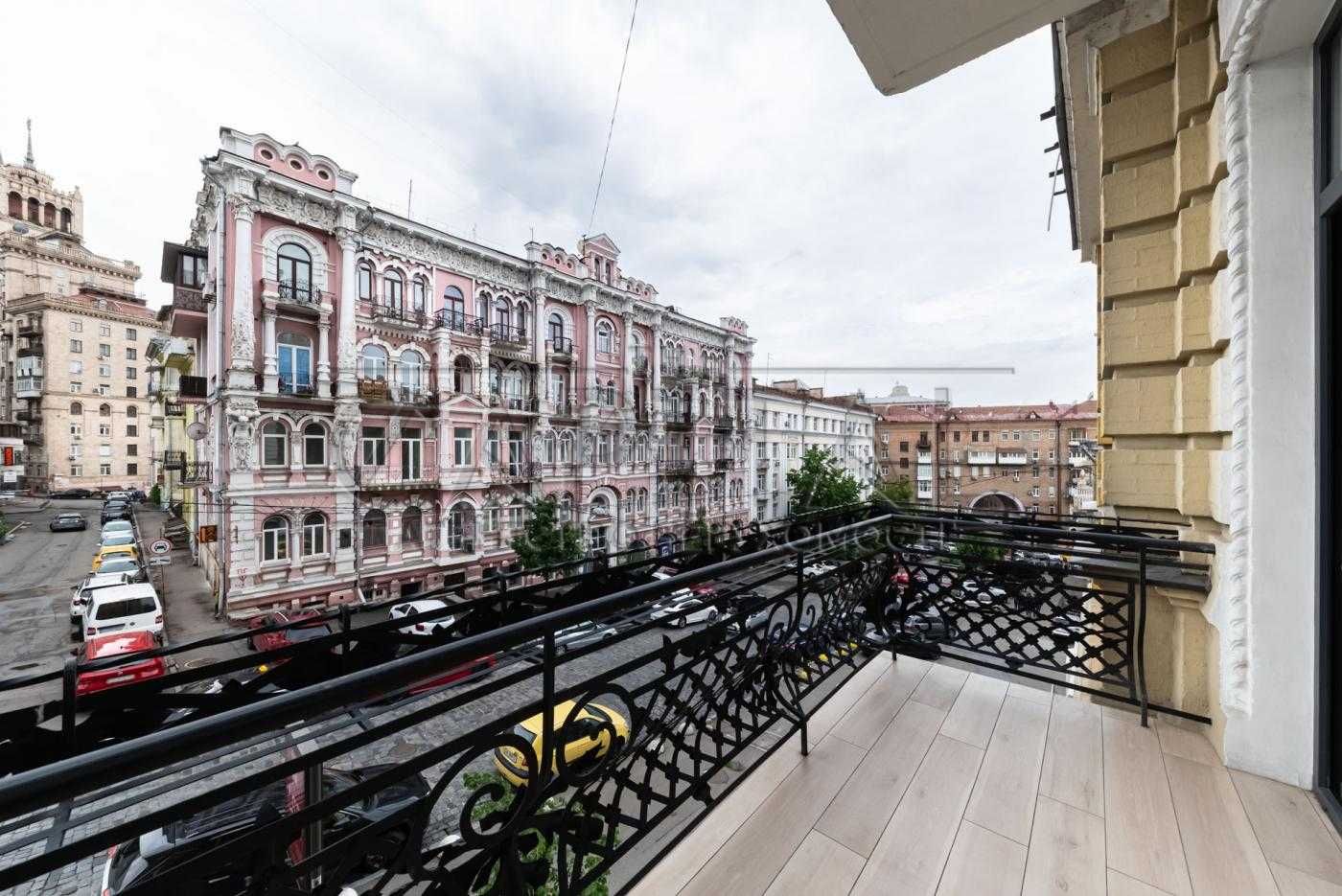 Продаж  квартири по  вул. Лютеранська, Липки, Печерский район , Центр