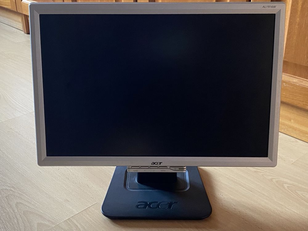 Monitor Acer 19”