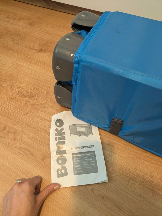 Łóżeczko turystyczne + materac