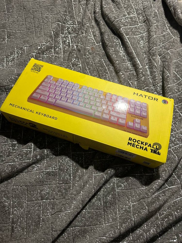 Клавіатура Hator Rockfall mecha tkl 2 v1.0 жовта