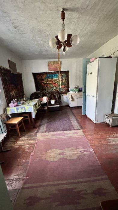 Продаж будинку  Красноліси