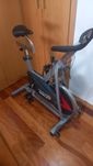 Bicicleta estática de manutenção