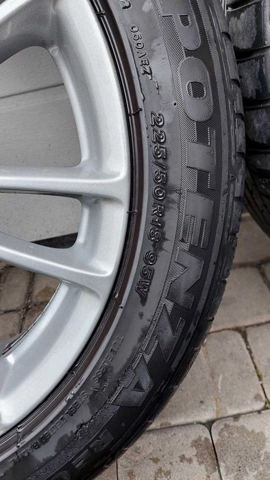 Felgi aluminiowe 18" Enkei 5x114.3 + opony