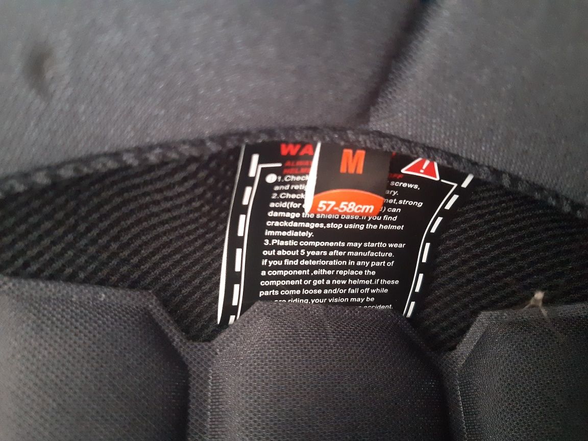 Kask motocyklowy / kask na skuter NAXA, jak nowy, kask rozmiar M