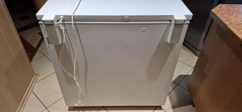 Zamrażarka skrzyniowa Electrolux 210 L