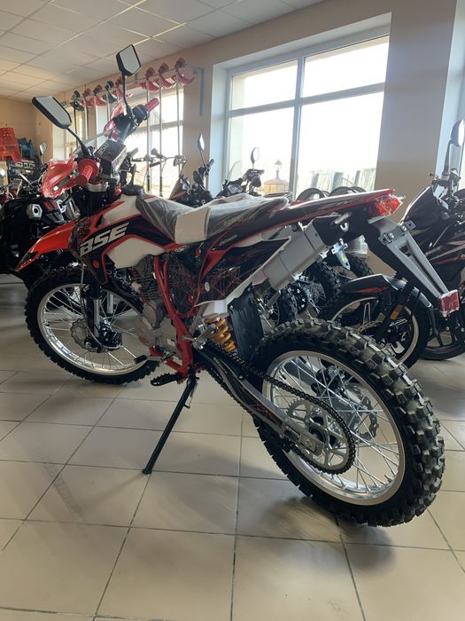 Мотоцикл BSE. 250сс. S-2 Ендуро. Доставка.