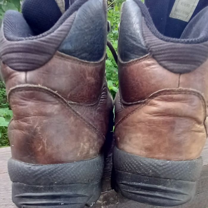 Ботинки, берцы из натуральной кожи.