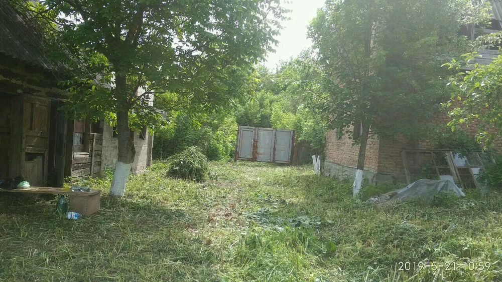 Продам ділянку 20 соток з коробкою