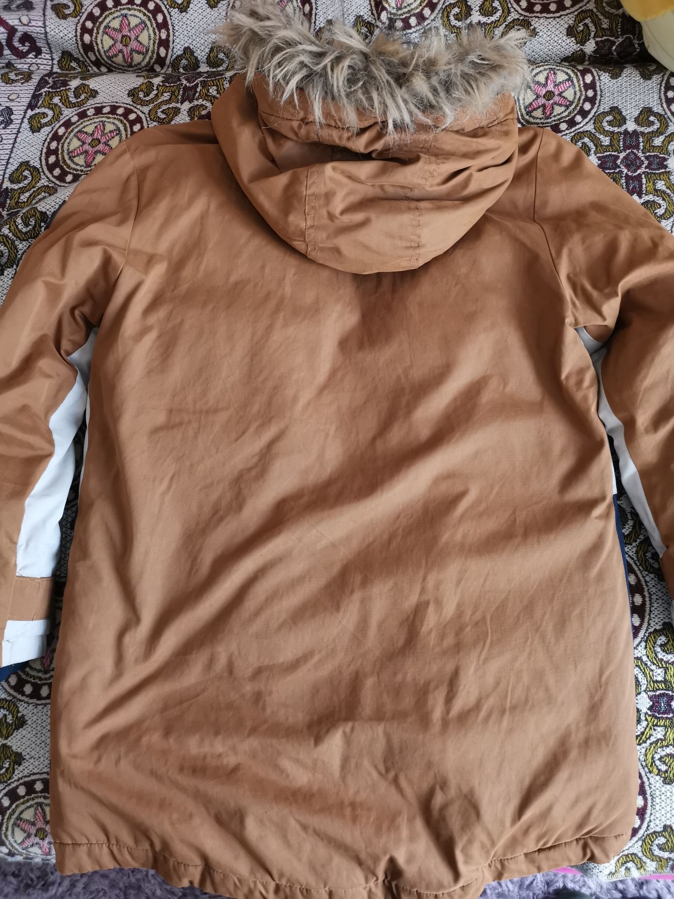 Kurtka zimowa dla chłopca,r.140 Reserved.