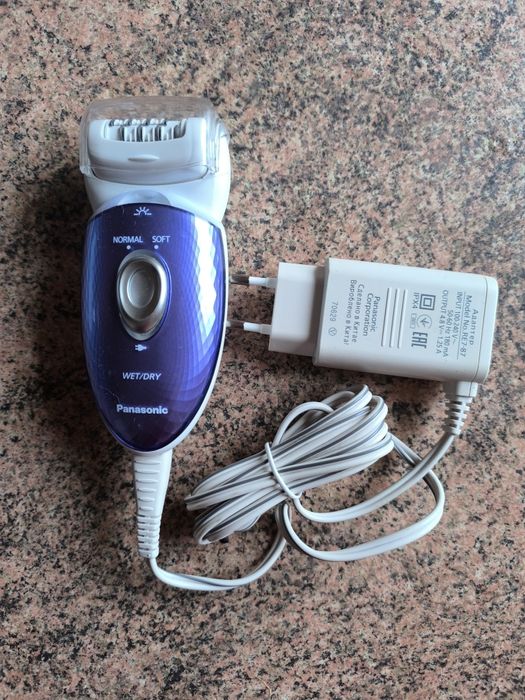 Епілятор PANASONIC ES-ED23-V520