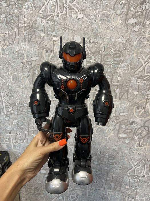 Продам робота