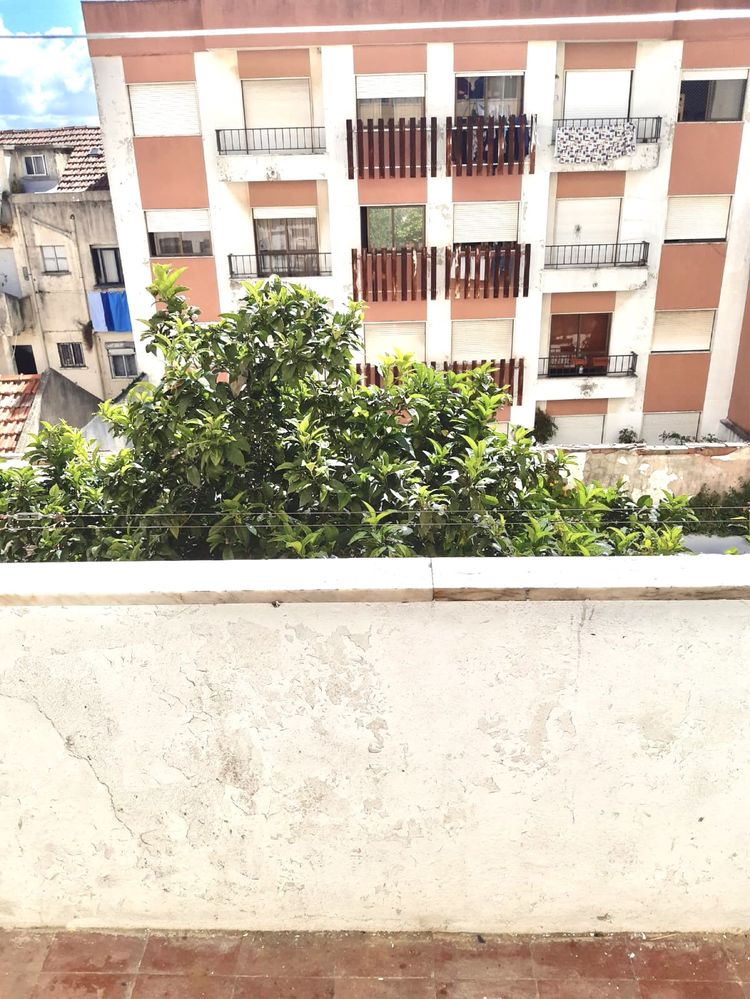 T2 Estrada da Brandoa, Amadora