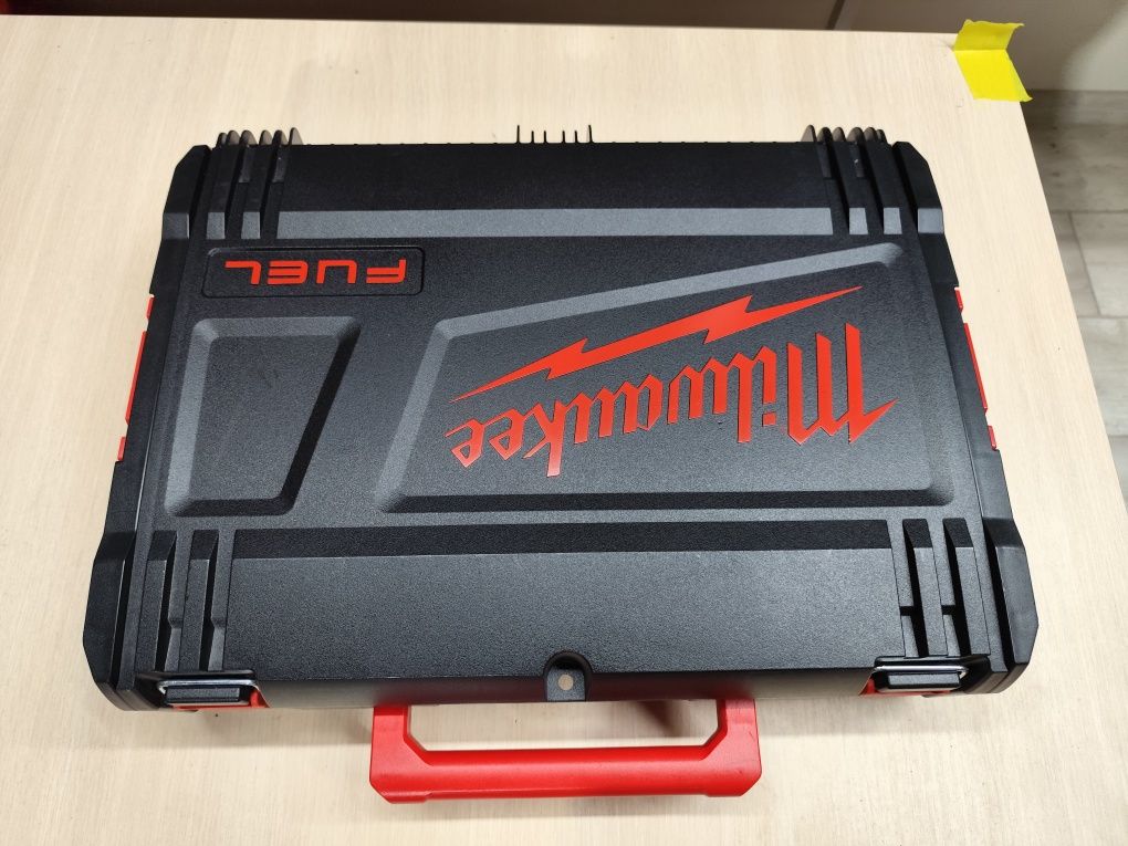Milwaukee M18 FDD3 акумуляторний безщітковий шуруповерт Мілвоке оригін