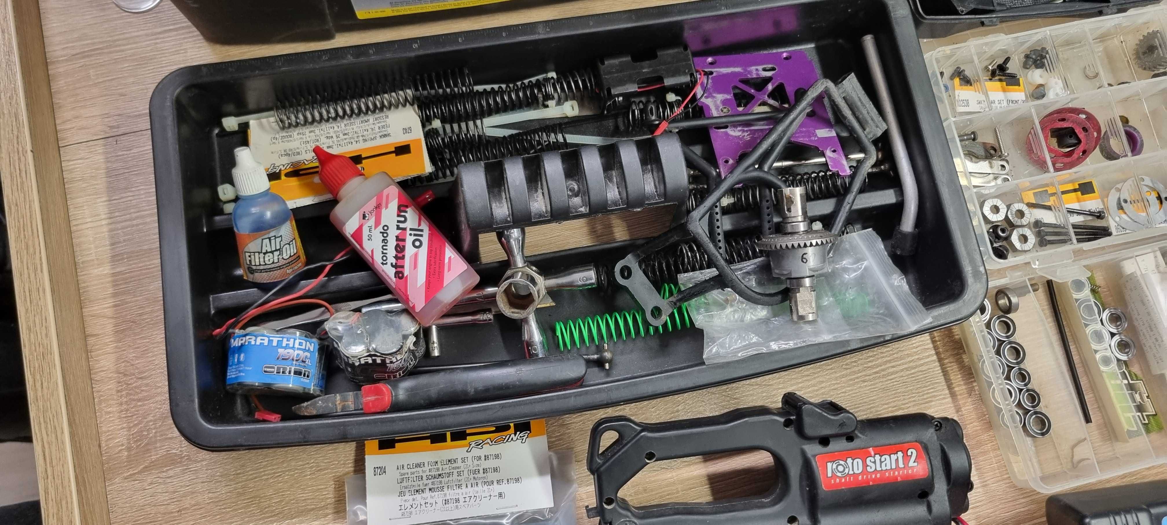 HPI Savage 4.6 + dużo części tuning