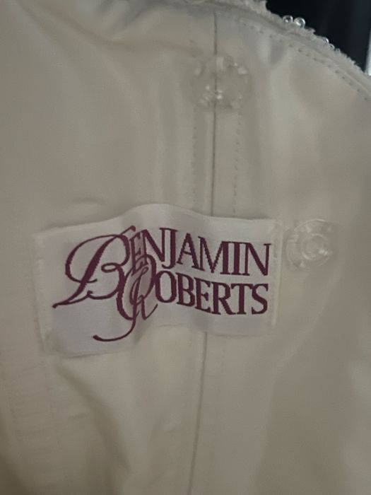 Suknia ślubna od projektanta Benjamin Roberts