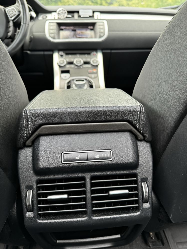 Range rover evoque 2016