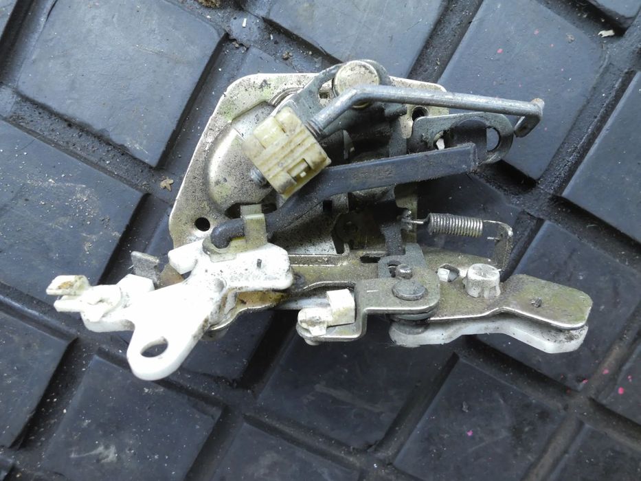 ZAMEK LEWY TYŁ DRZWI DAEWOO MATIZ