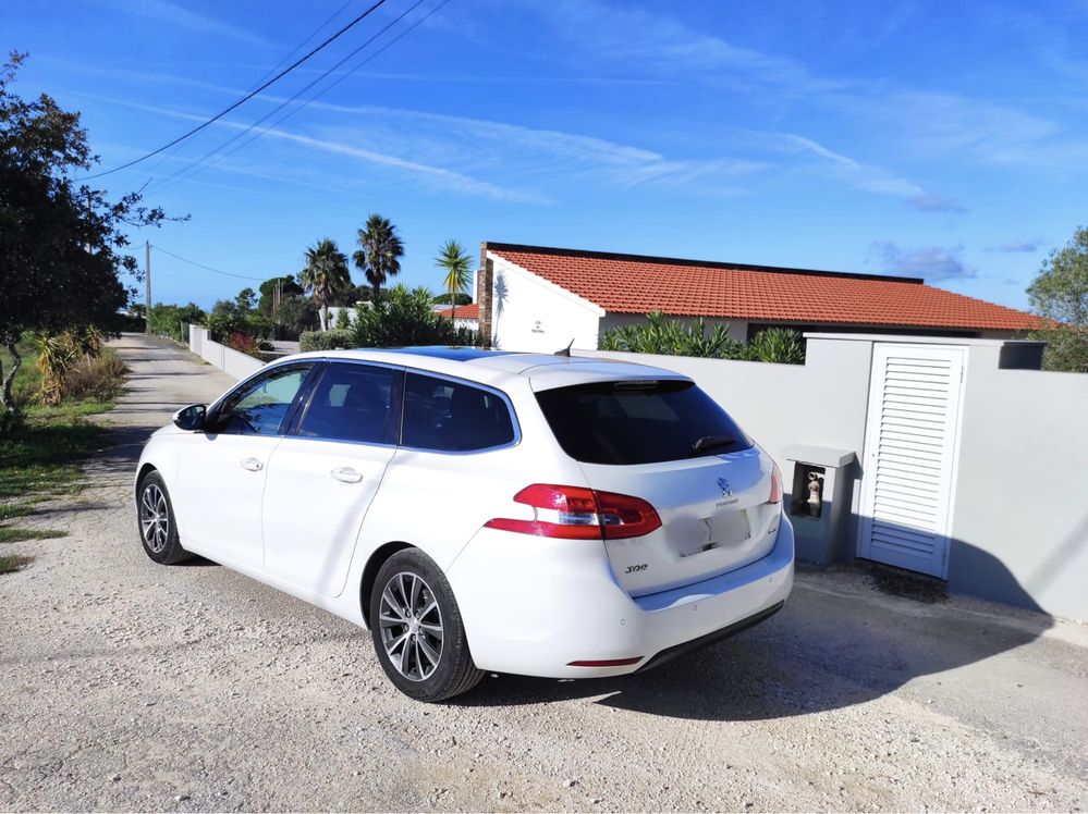 Peugeot 308 SW Branco Pétrola