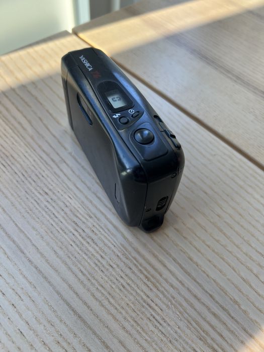 Yashika T4 - Point and Shoot - Máquina fotográfica