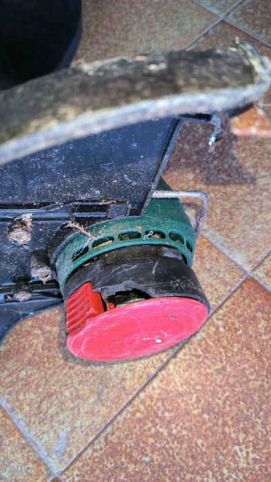 Aparador de Relva BOSCH EasyGrassCut 23