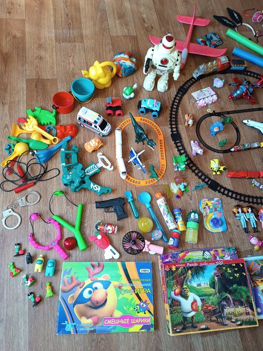 Игрушки для мальчика и для девочки лотом Цена за всё Пакет Набор