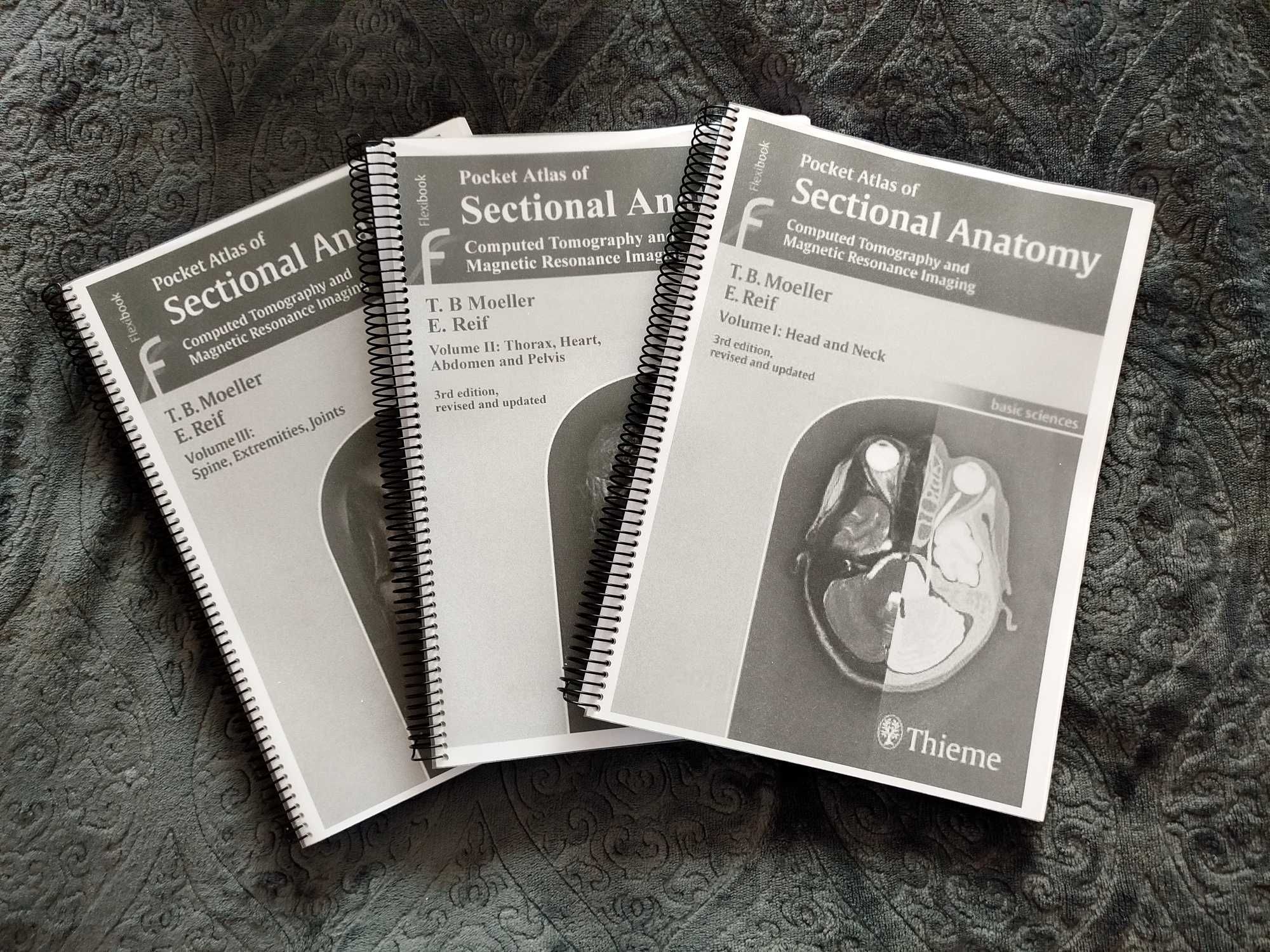 Livros de Anatomia Seccional Volume I,II e III, TC e RM
