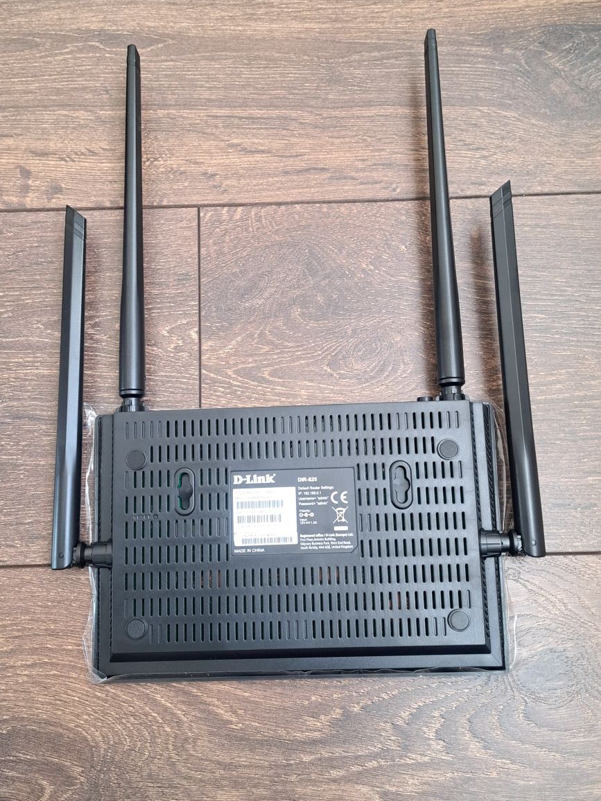 Nowy Router dwuzakresowy D-Link AC1200 2,4 i 5Ghz