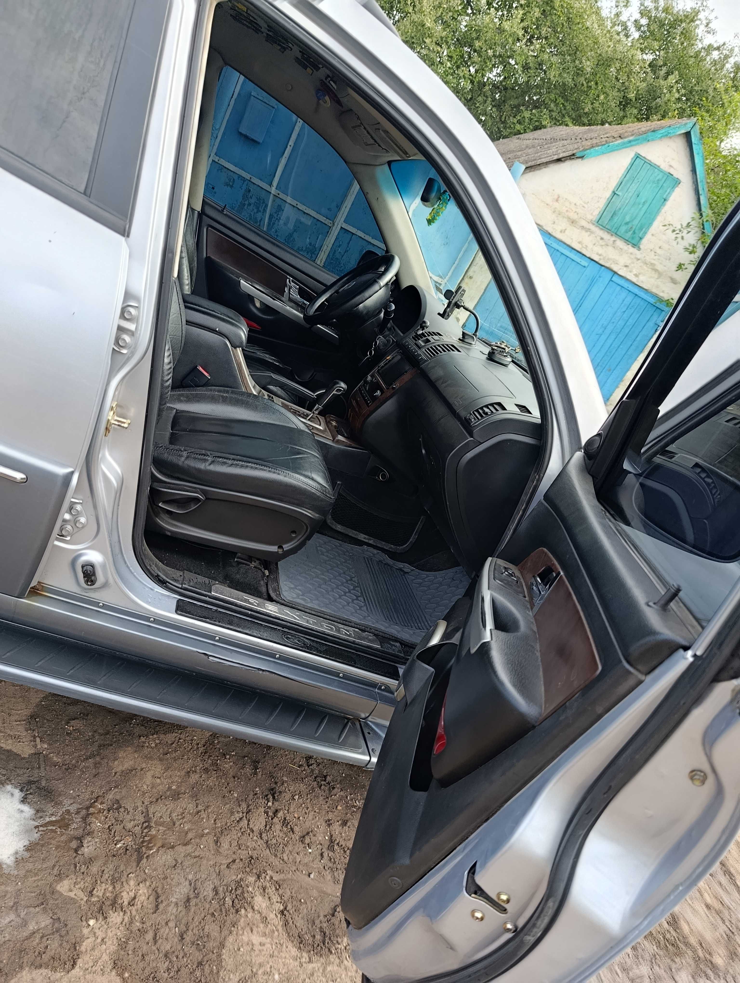 Ssang Yong Рекстон 1