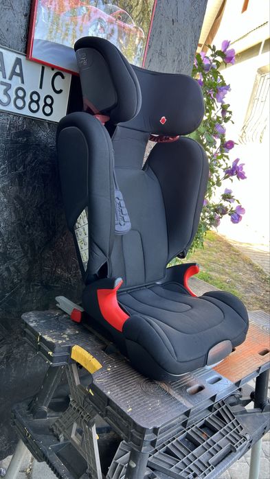 Автокрісло Britax romer 15-36 кг