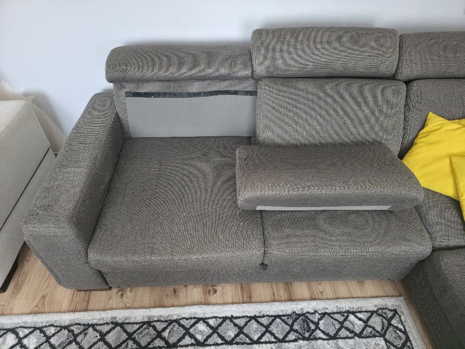 Narożnik szary z funkcją spania 260cm