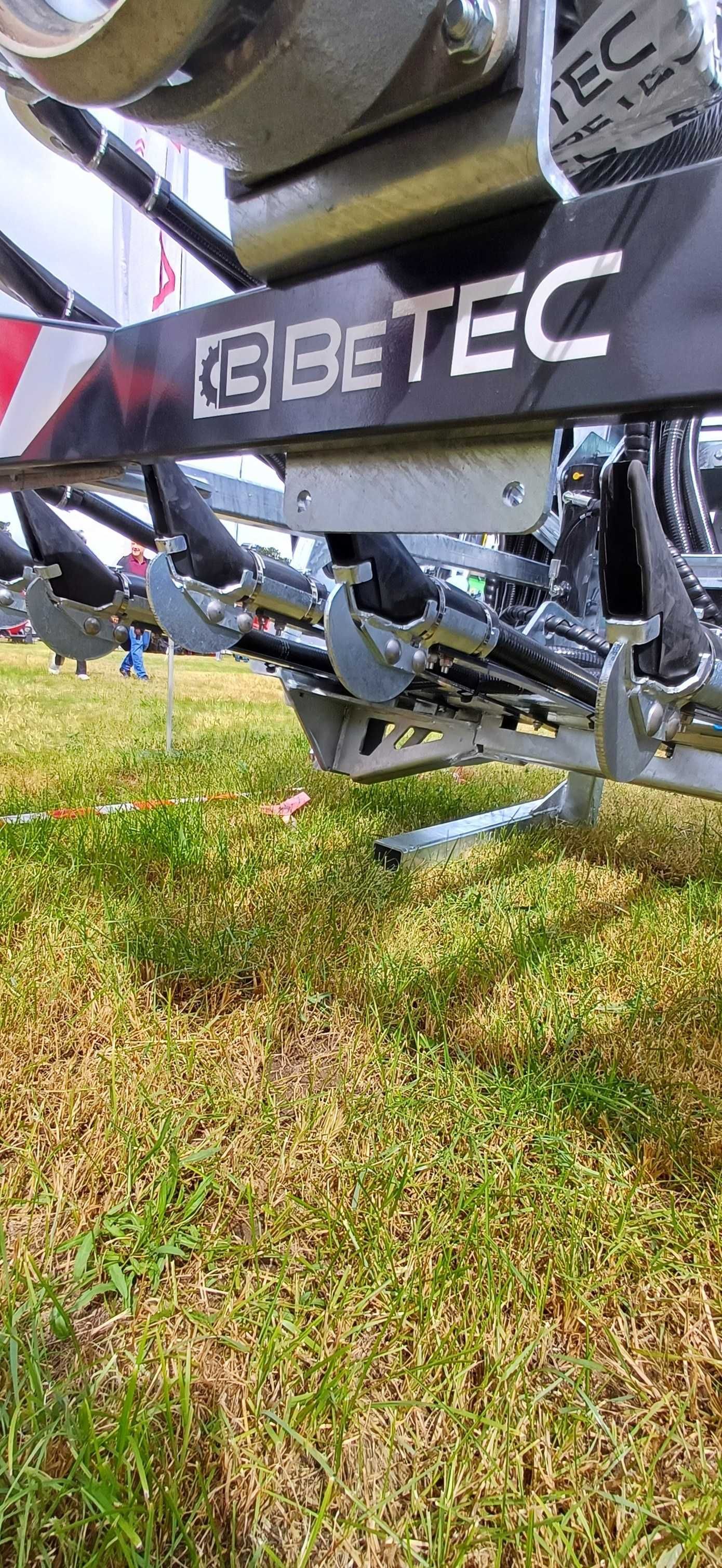 Aplikator stopkowy łyżwowy BeTEC 7,5m do każdej beczki