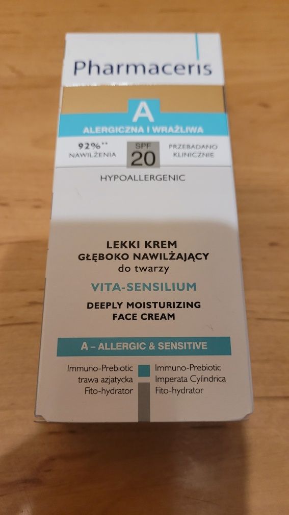 Pharmaceris A krem z SPF 20