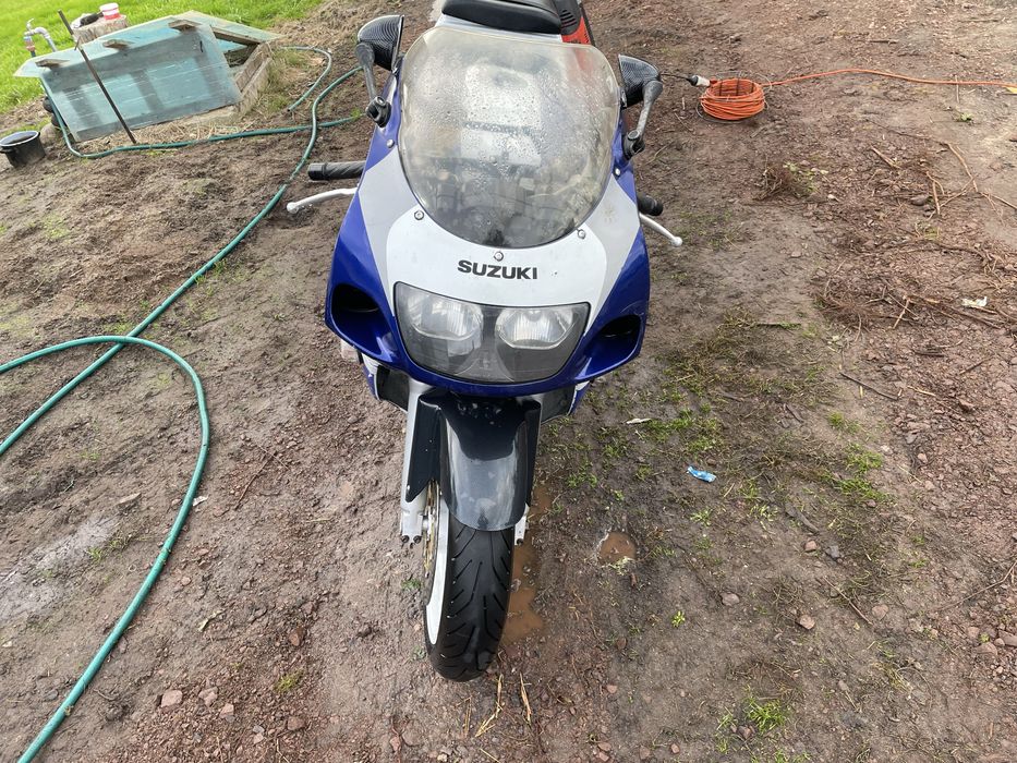 Suzuki GSXR 600 Srad na kat.A2