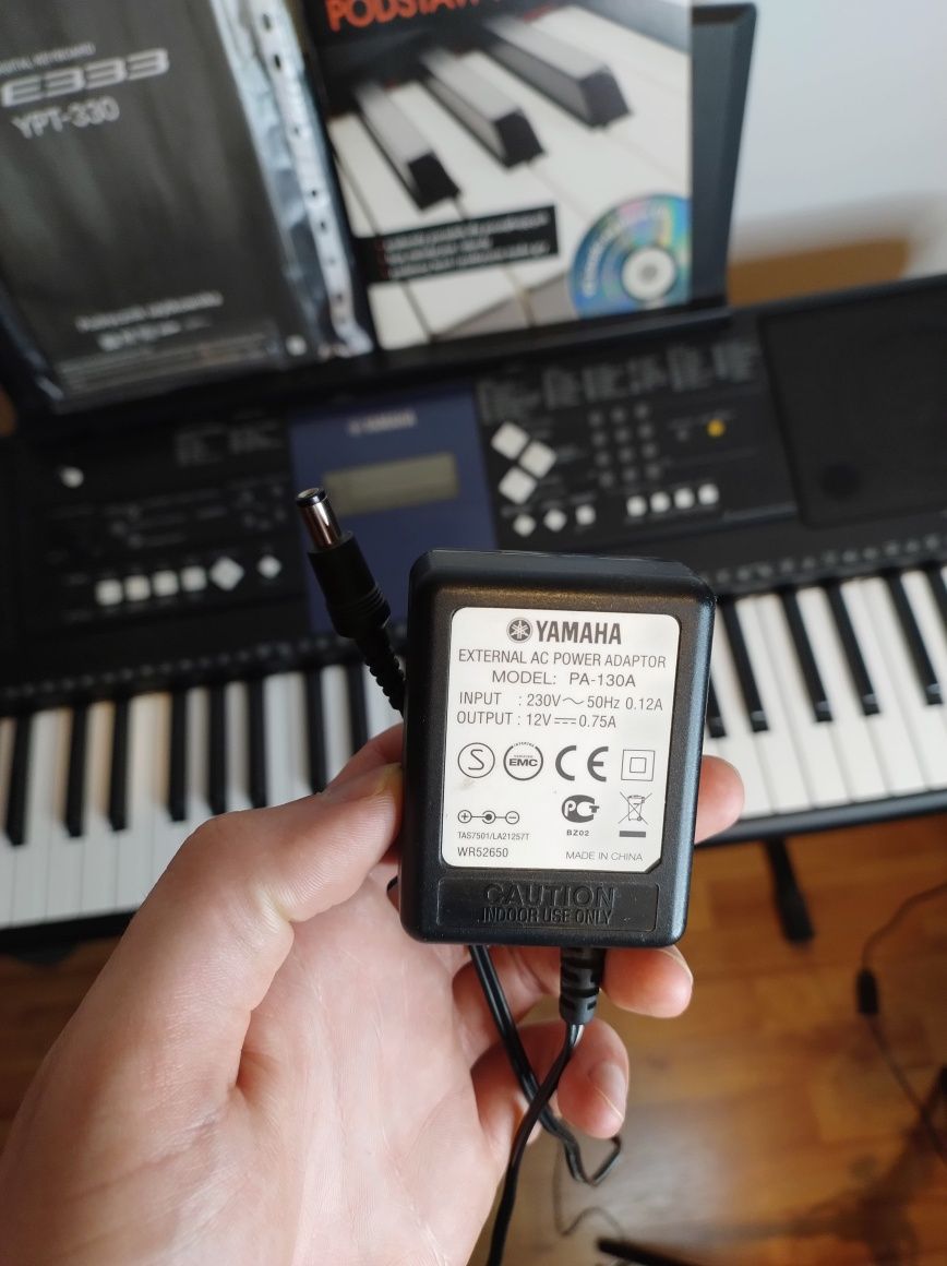 Yamaha PSR-E333 - Klawisze/Keyboard + Pedał sustain
