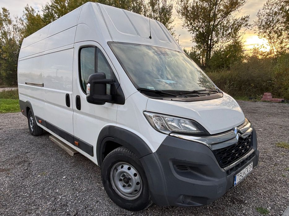 Wynajem samochodu Citroen Jumper